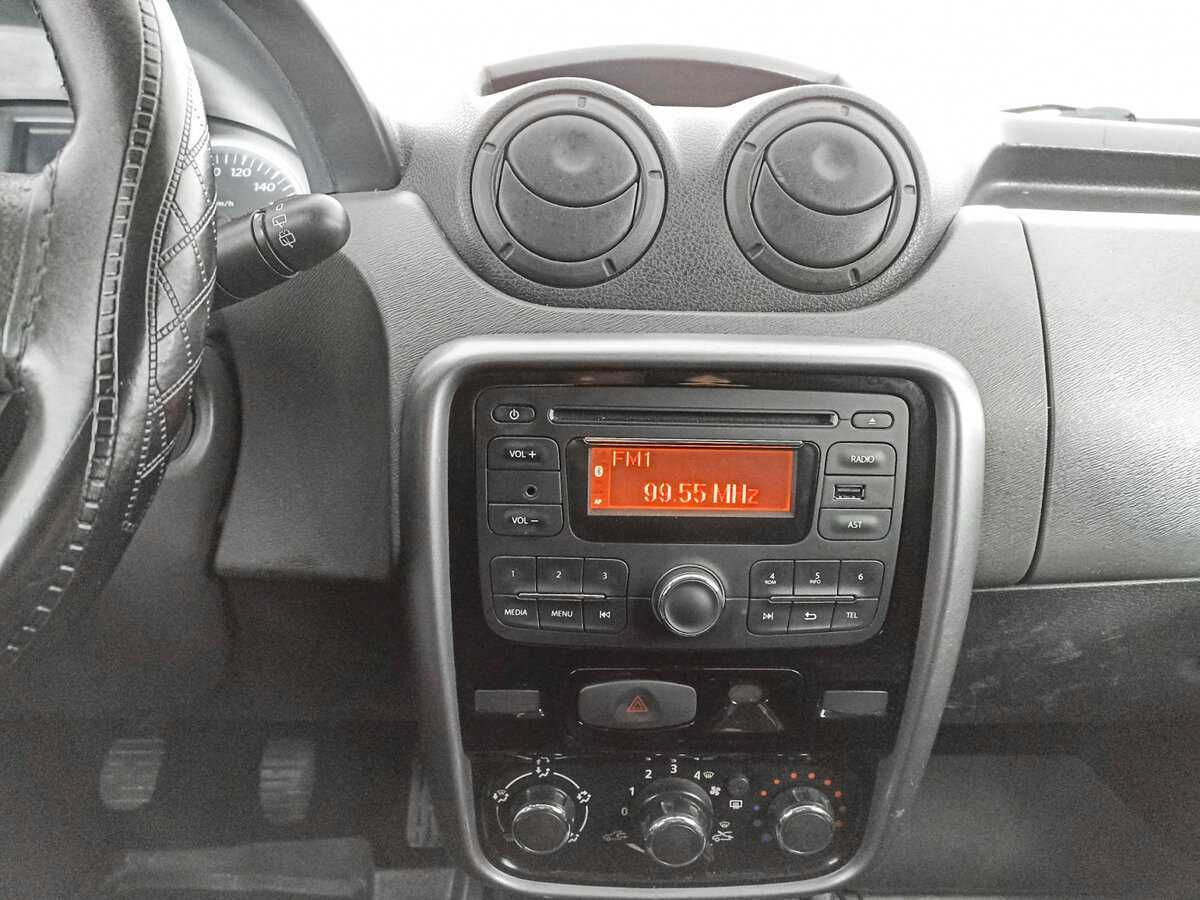 Renault Duster 2012 года с пробегом. Фото: #12