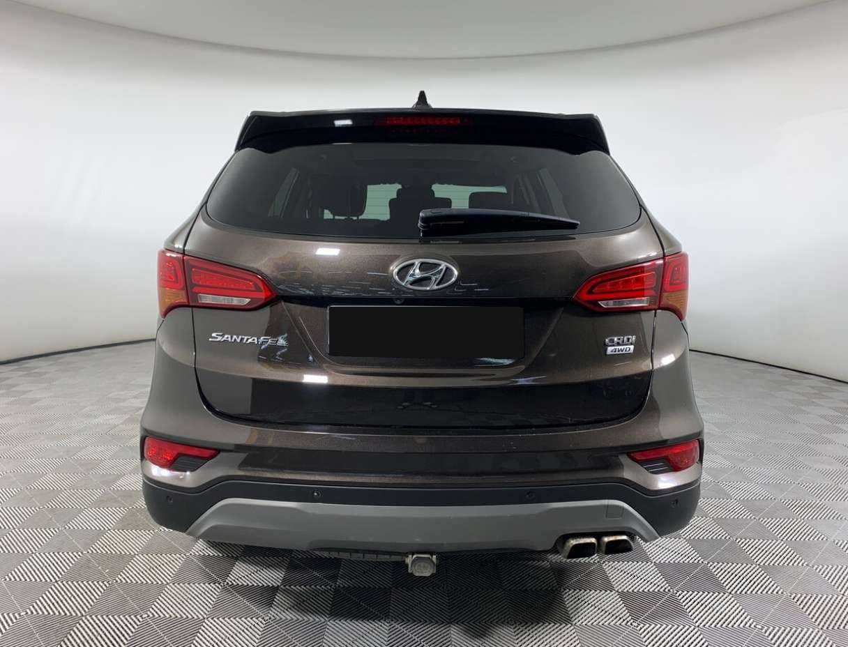 Hyundai Santa Fe 2017 года с пробегом. Фото: #5