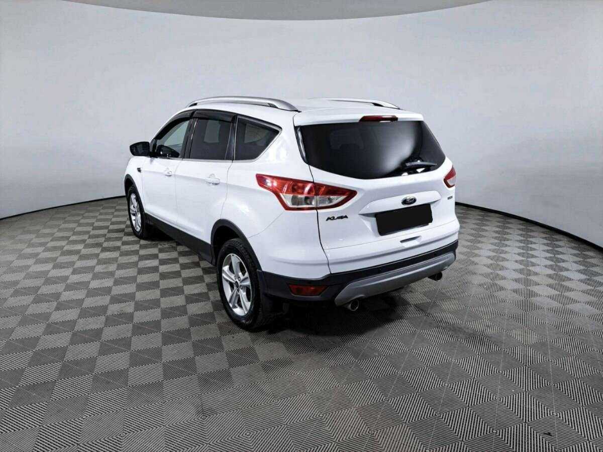 Ford Kuga 2015 года с пробегом. Фото: #6
