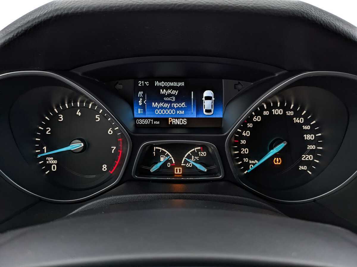 Ford Focus 2017 года с пробегом. Фото: #15