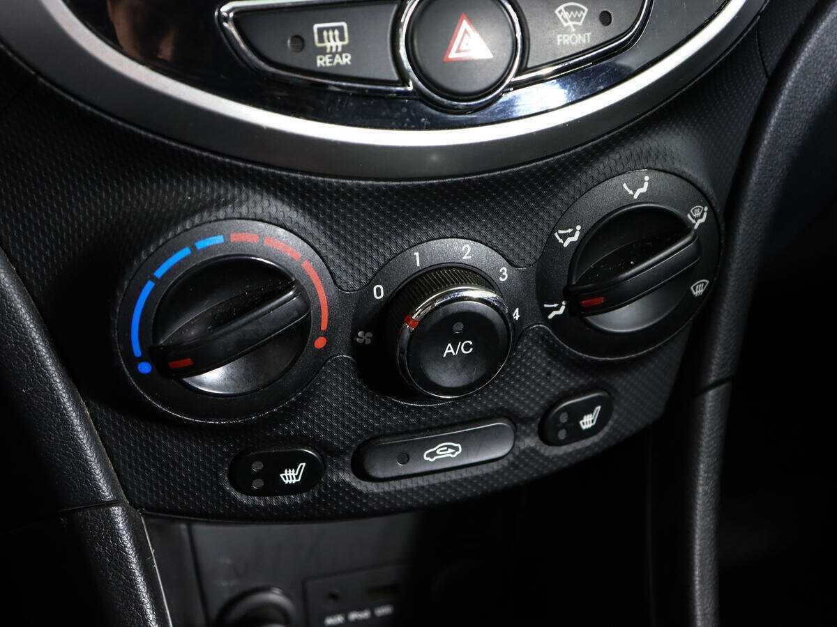 Hyundai Solaris 2014 года с пробегом. Фото: #16