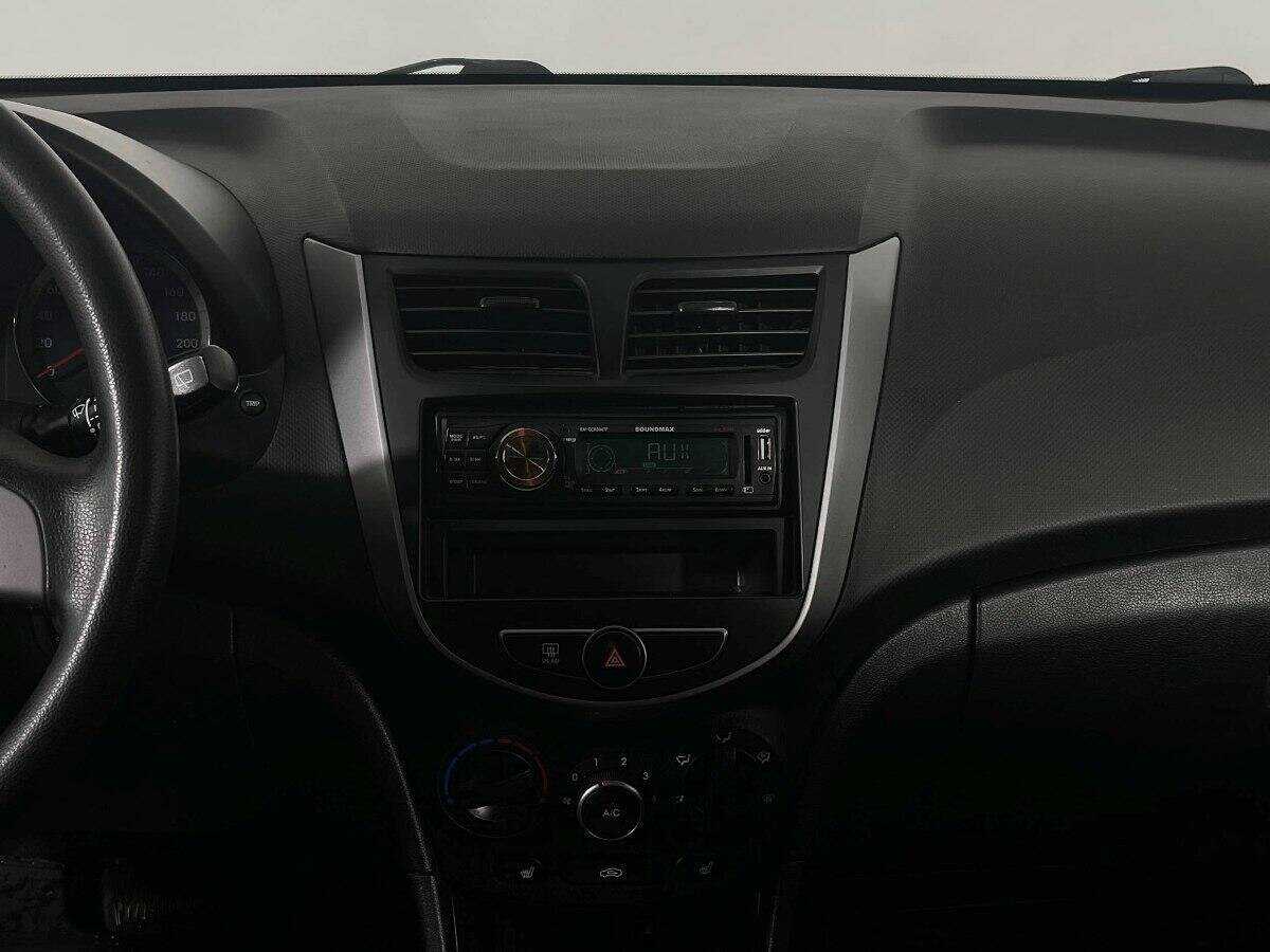 Hyundai Solaris 2016 года с пробегом. Фото: #11