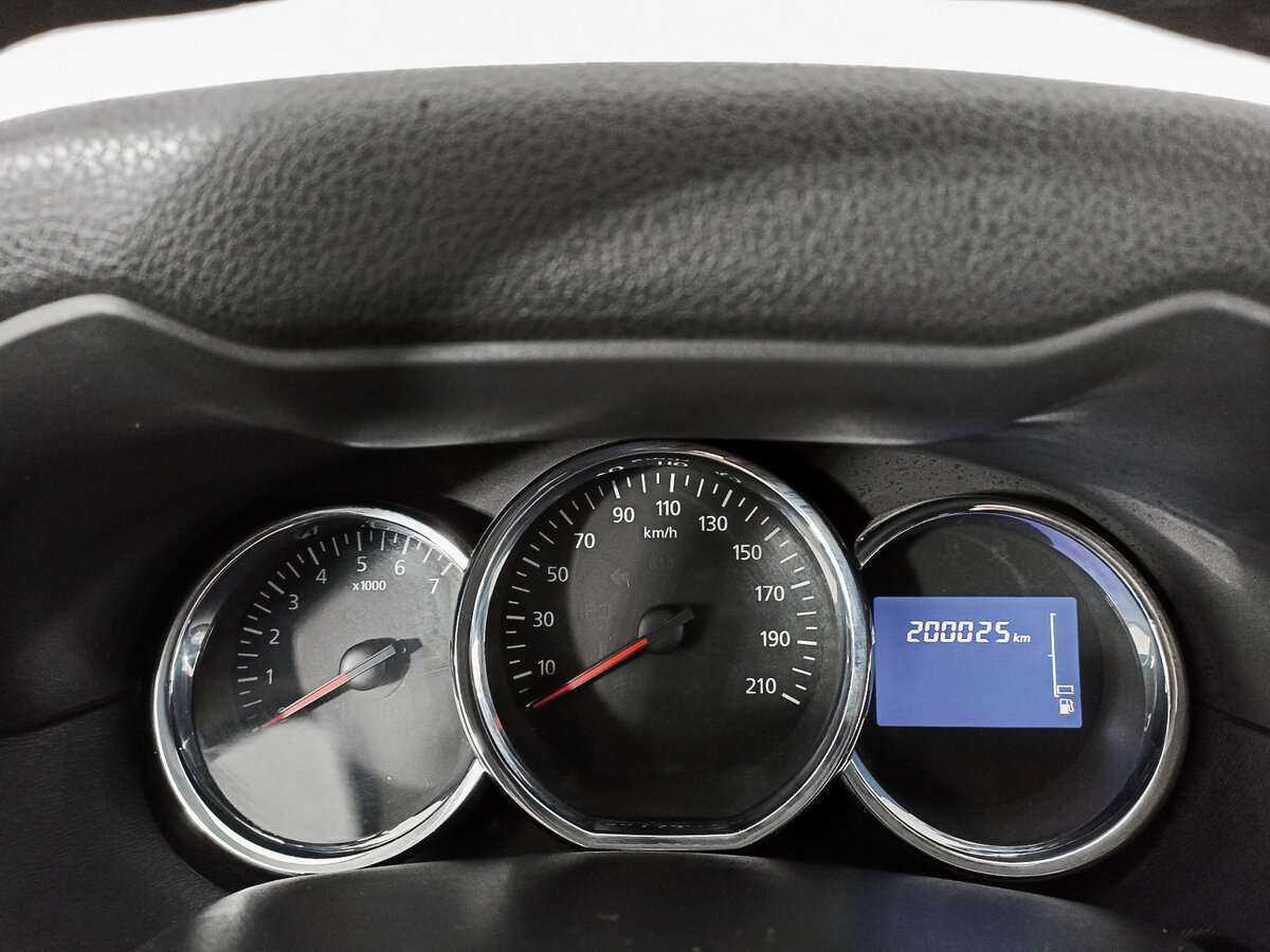 Nissan Terrano 2016 года с пробегом. Фото: #10