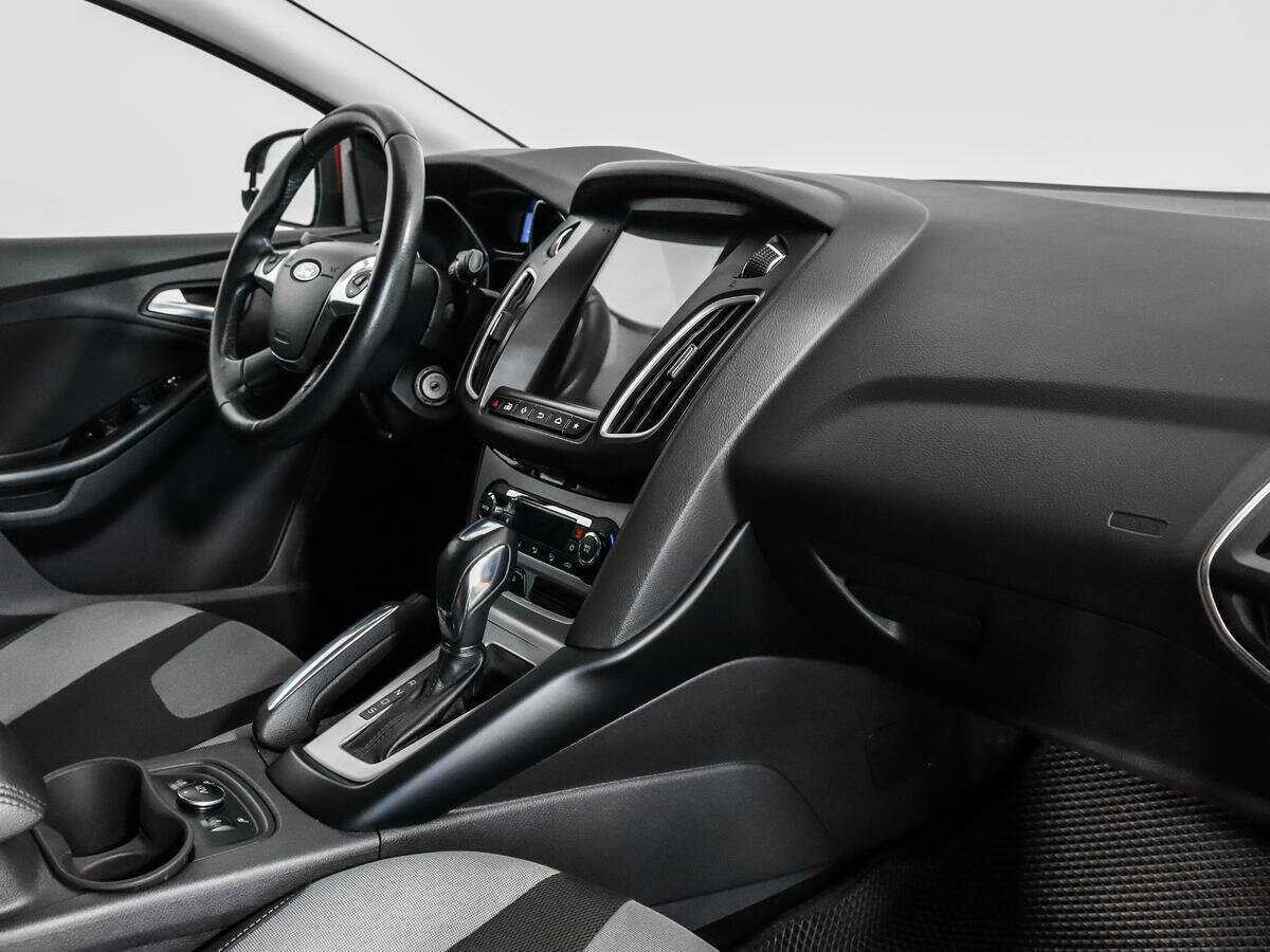 Ford Focus 2012 года с пробегом. Фото: #10