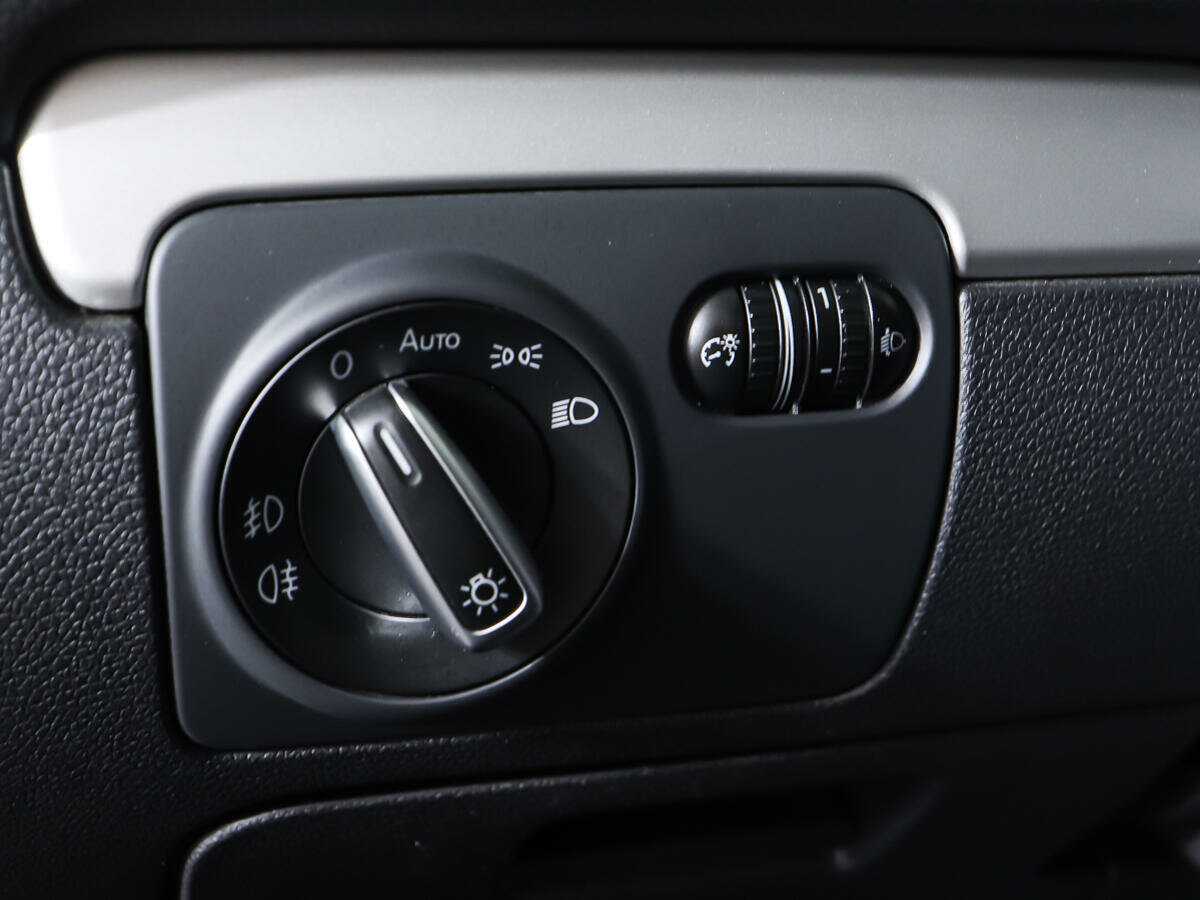 Volkswagen Golf 2012 года с пробегом. Фото: #12