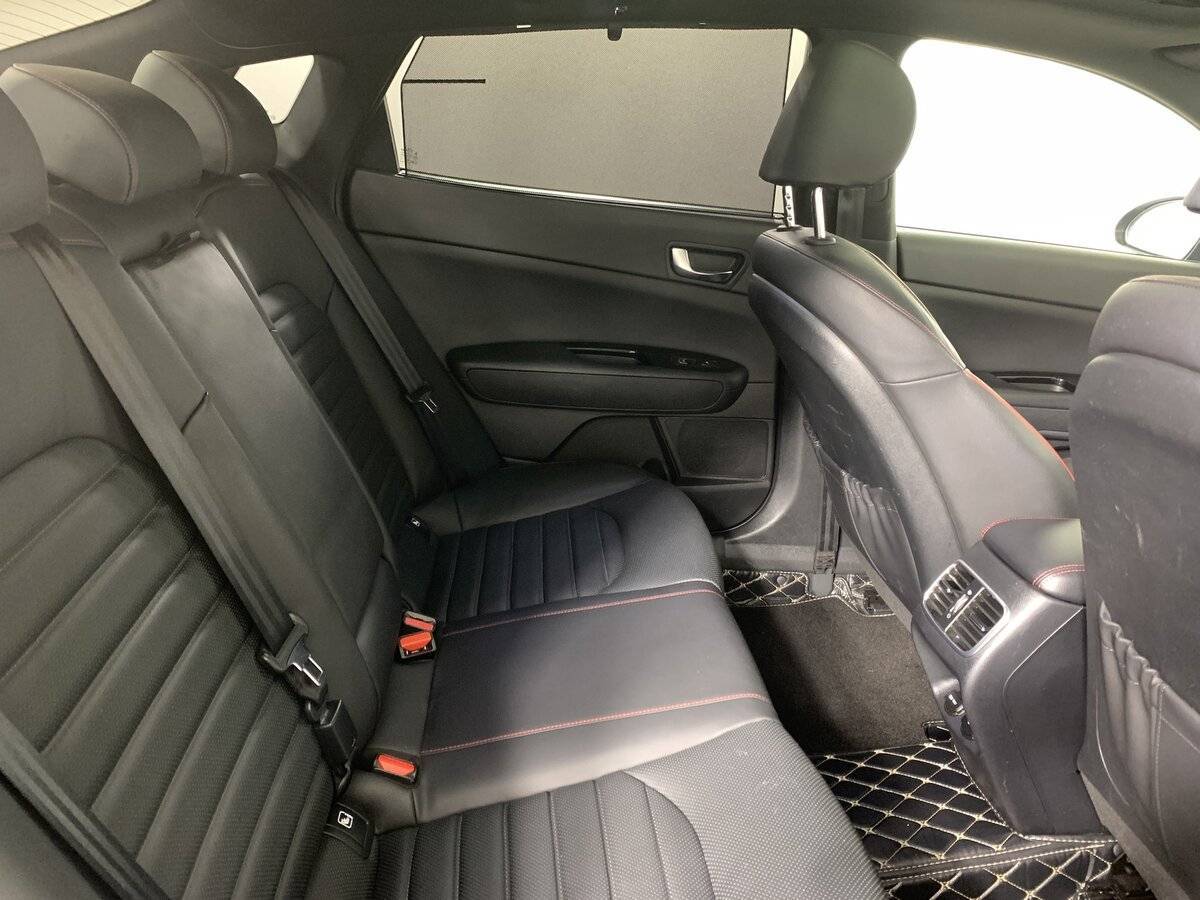 Kia Optima 2018 года с пробегом. Фото: #20