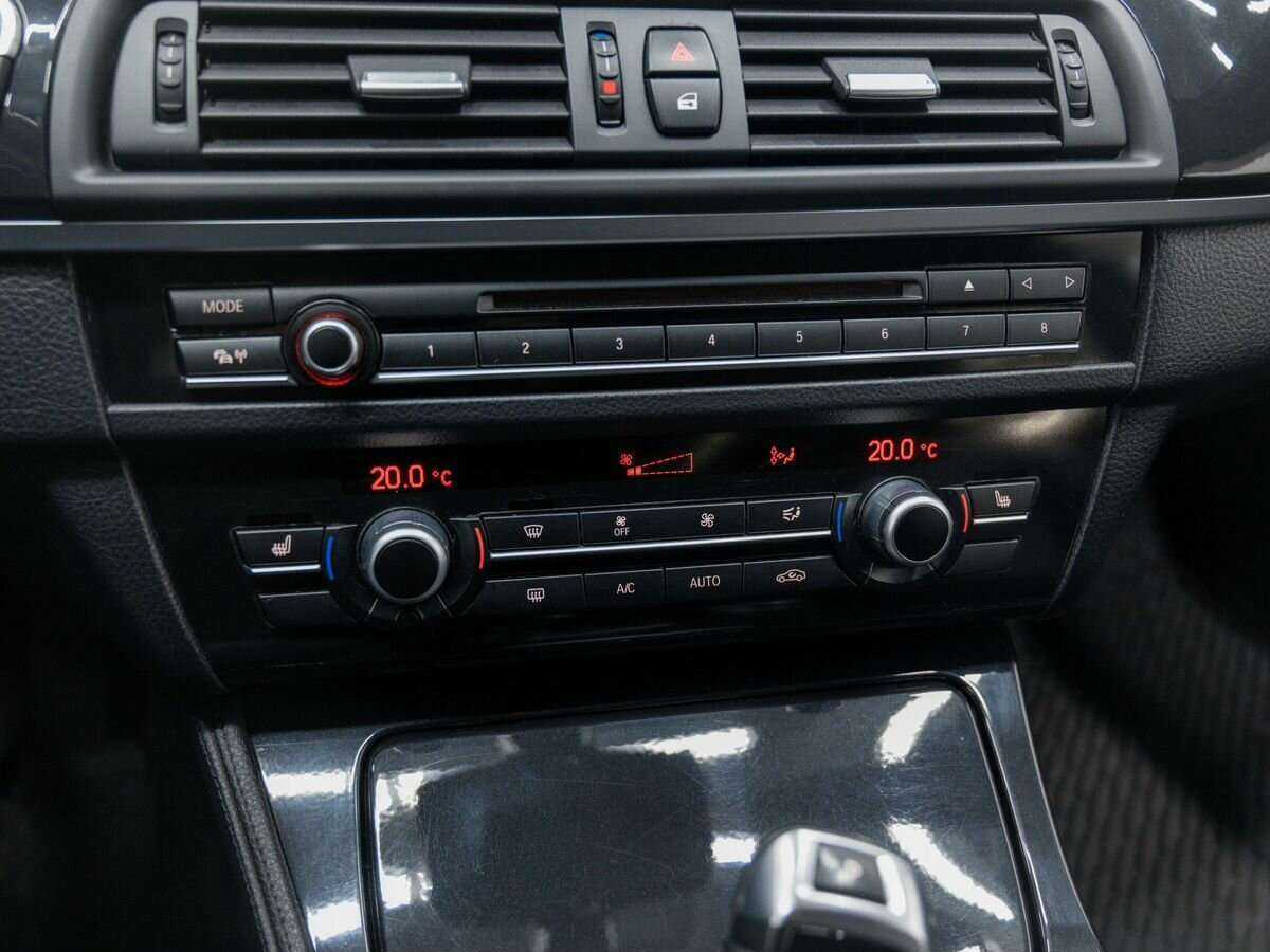 BMW 5 серии 2013 года с пробегом. Фото: #21