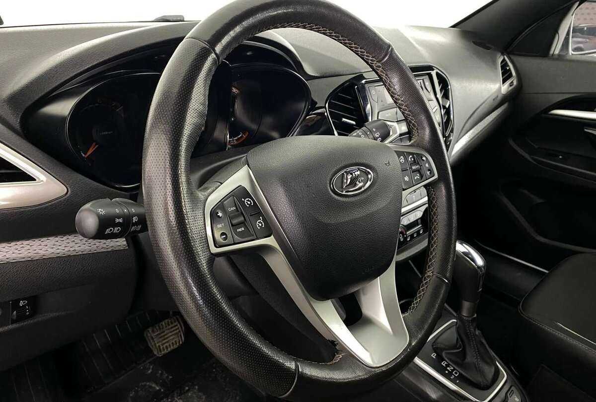 Lada (ВАЗ) Vesta 2020 года с пробегом. Фото: #12