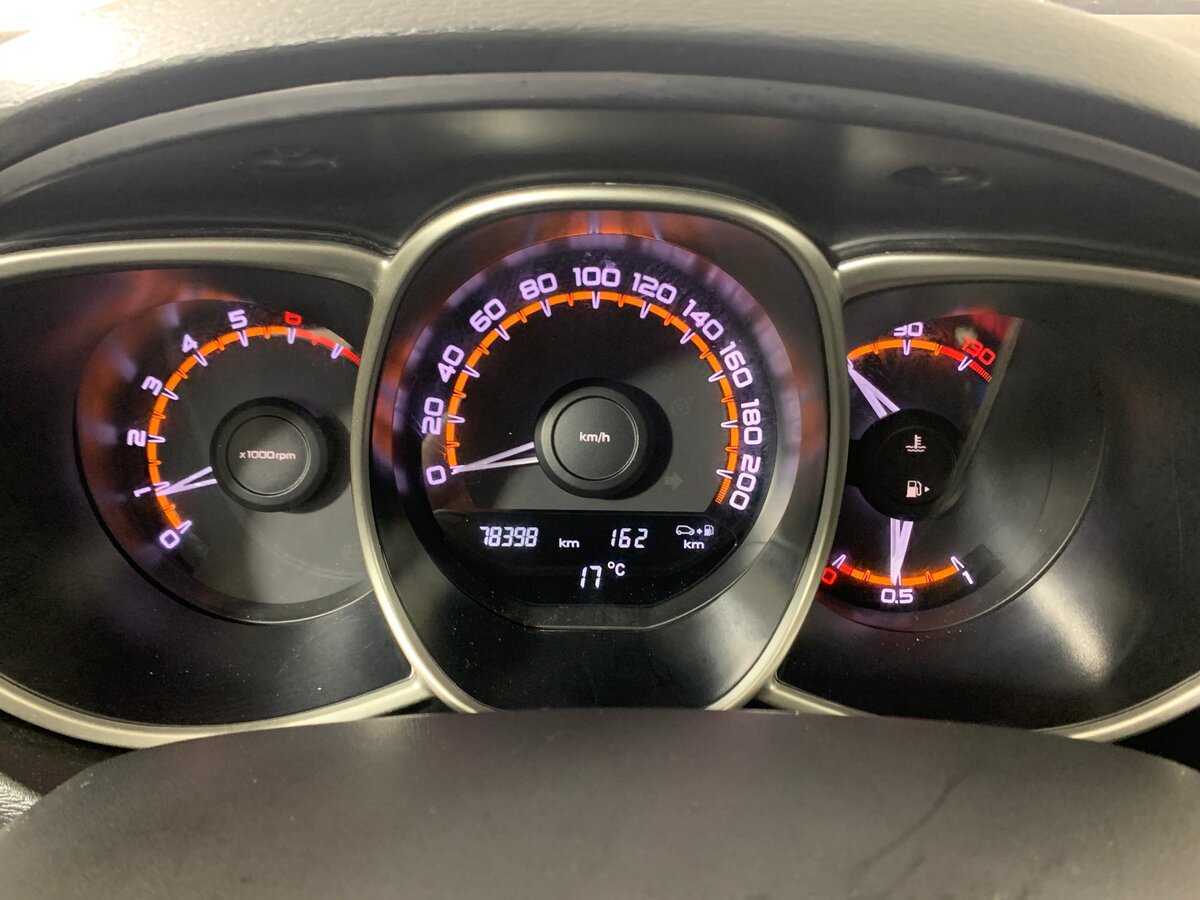 Lada (ВАЗ) Vesta 2019 года с пробегом. Фото: #14