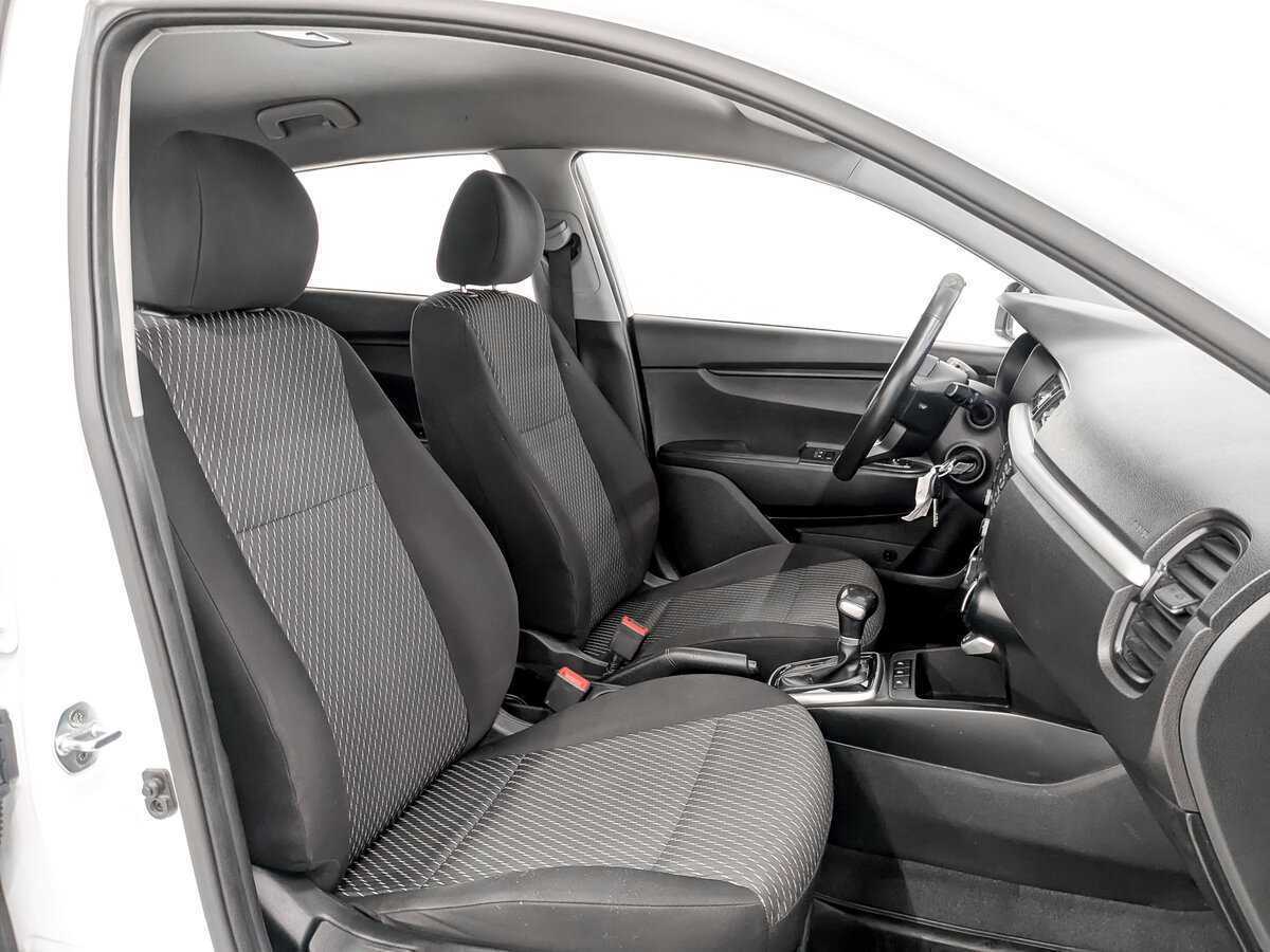 Kia Rio 2020 года с пробегом. Фото: #18