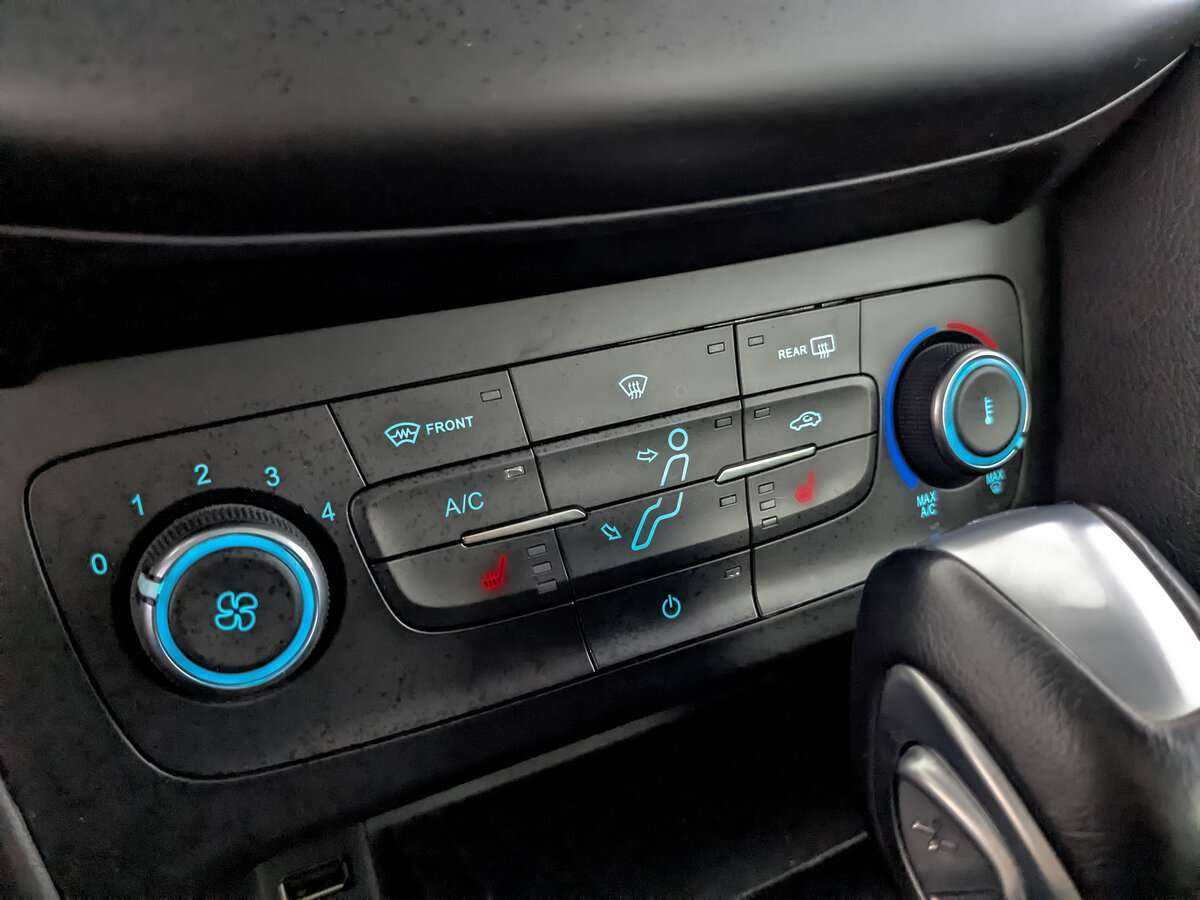 Ford Focus 2018 года с пробегом. Фото: #16