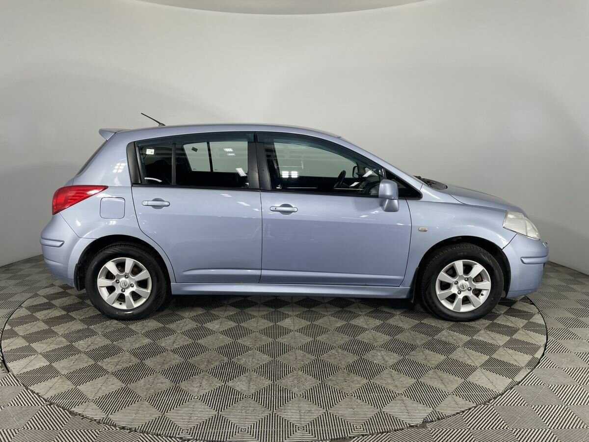 Nissan Tiida 2013 года с пробегом. Фото: #3