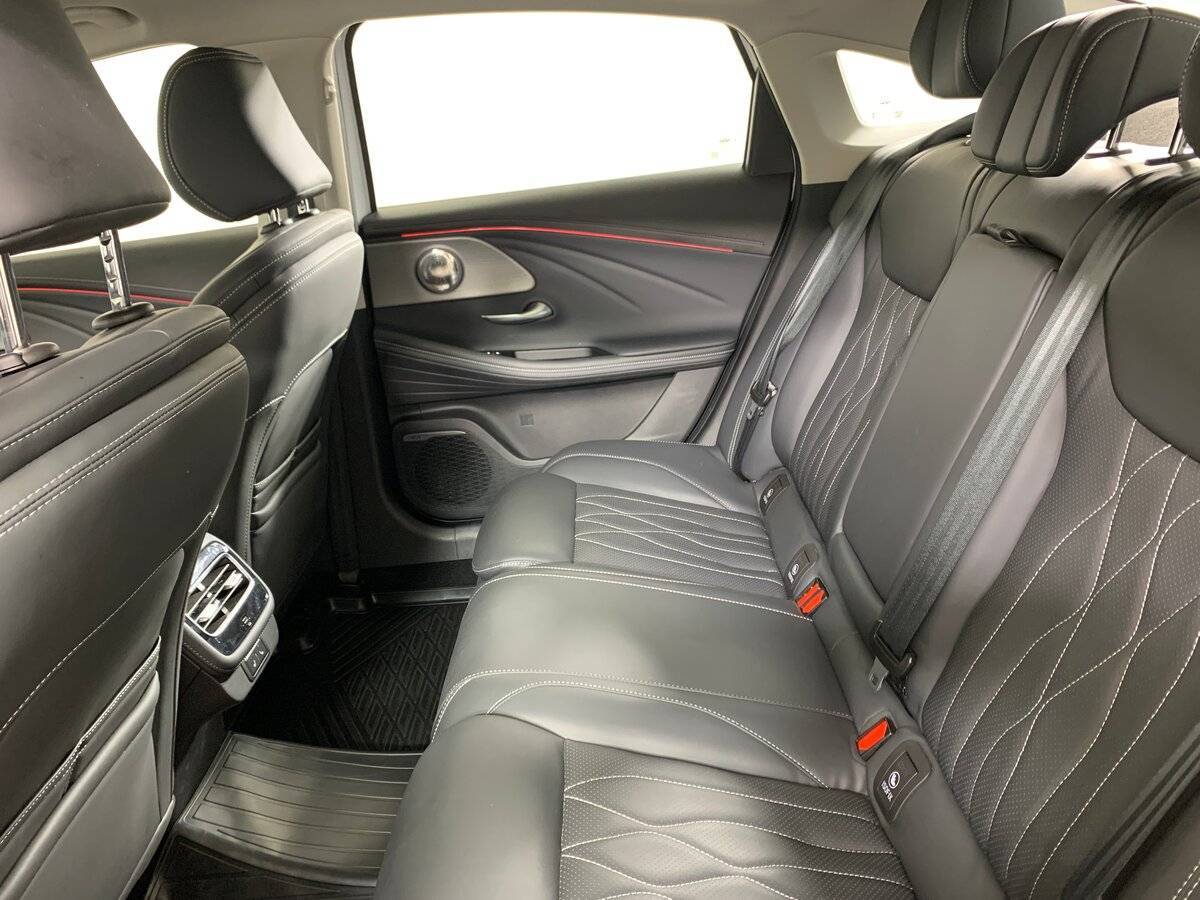 Chery Arrizo 8 2023 года с пробегом. Фото: #18