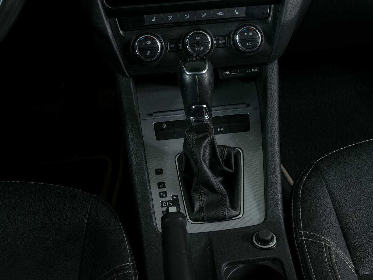 Skoda Octavia 2013 года с пробегом. Фото: #14