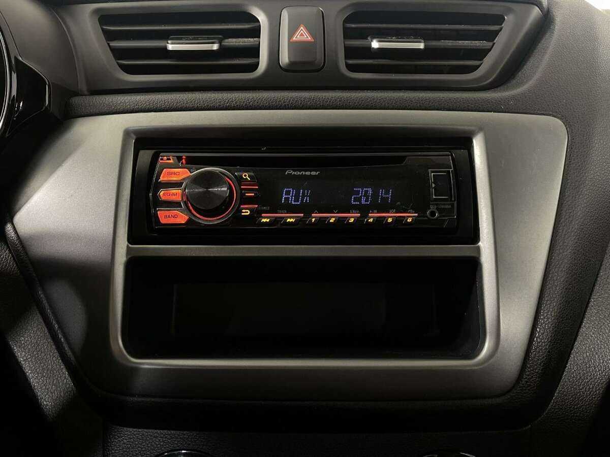 Kia Rio 2015 года с пробегом. Фото: #11