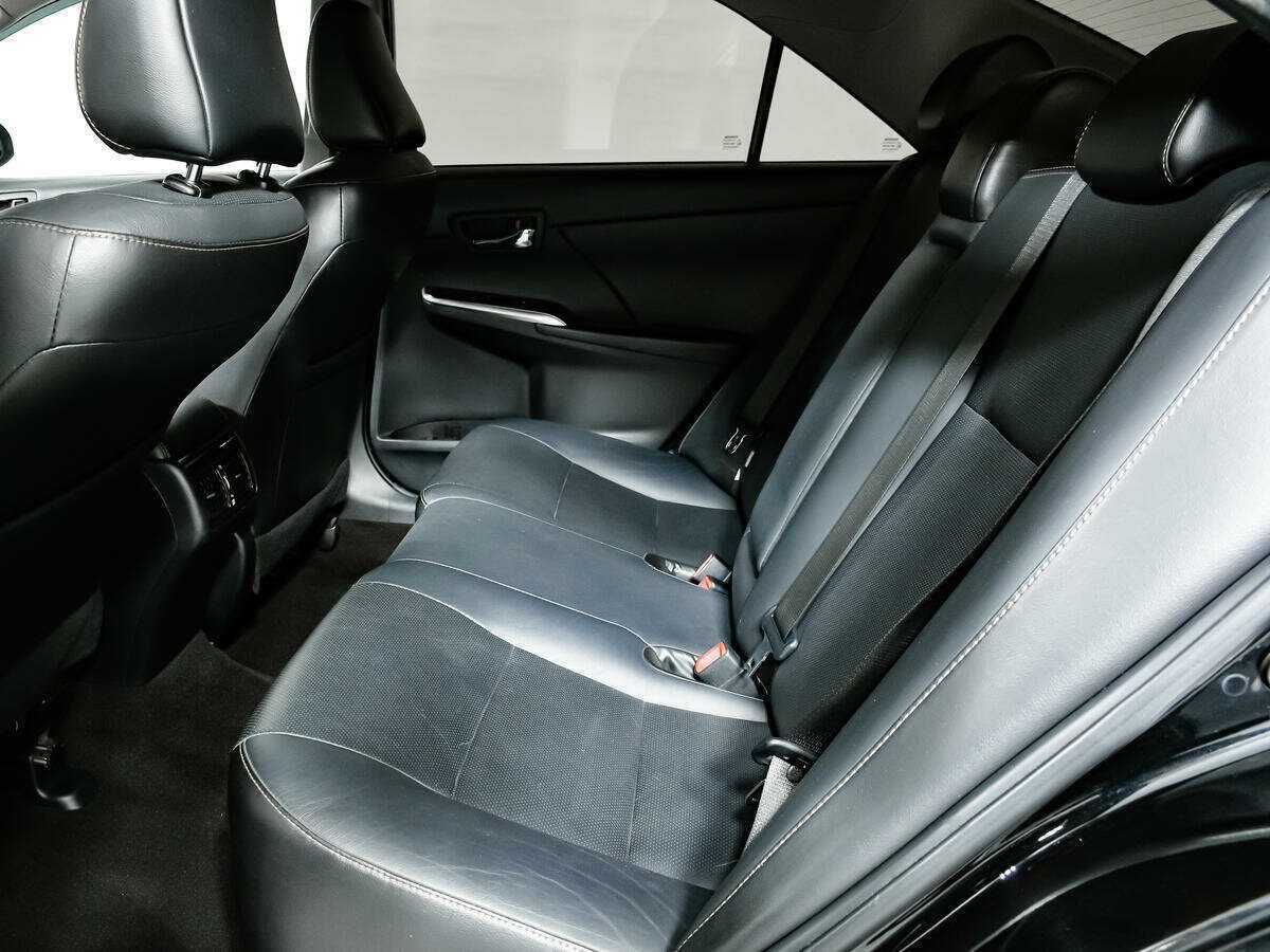 Toyota Camry 2016 года с пробегом. Фото: #10