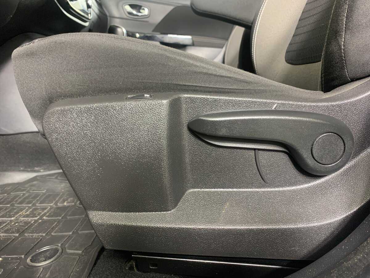 Renault Kaptur 2019 года с пробегом. Фото: #16