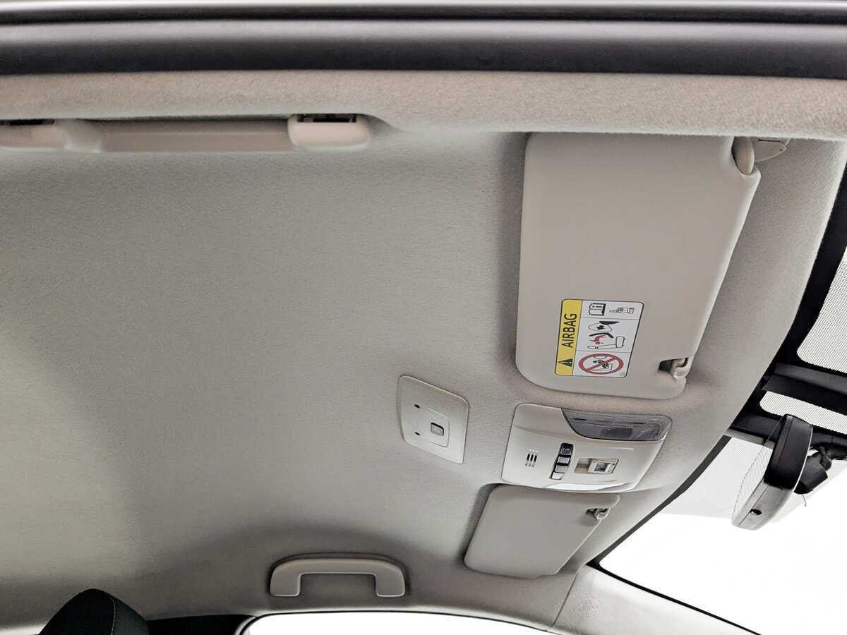 Toyota Corolla 2019 года с пробегом. Фото: #19