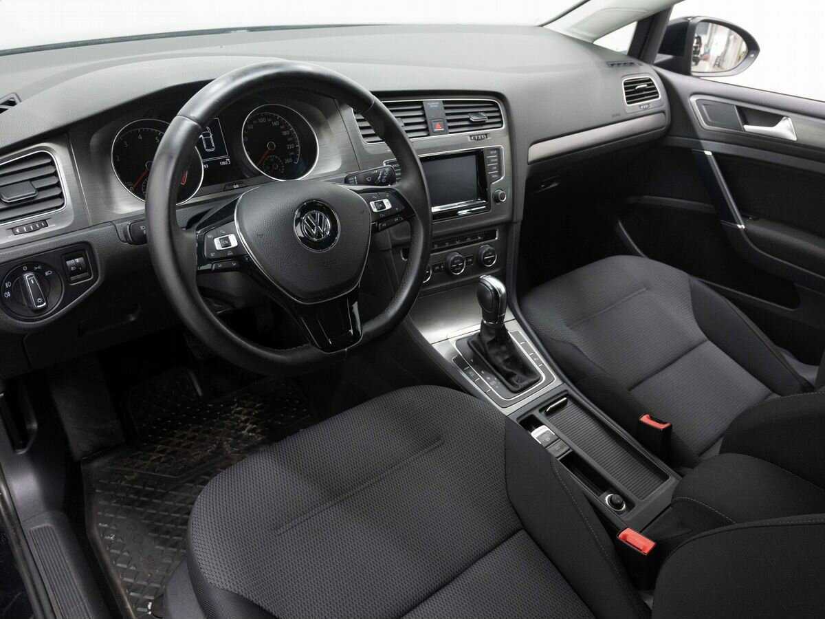 Volkswagen Golf 2013 года с пробегом. Фото: #8