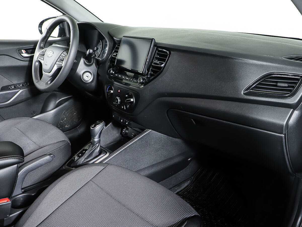 Hyundai Solaris 2021 года с пробегом. Фото: #8