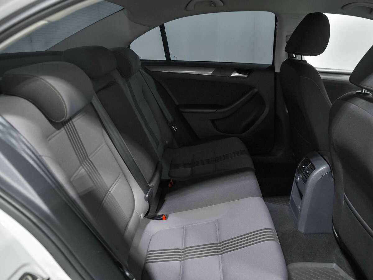 Volkswagen Jetta 2016 года с пробегом. Фото: #12