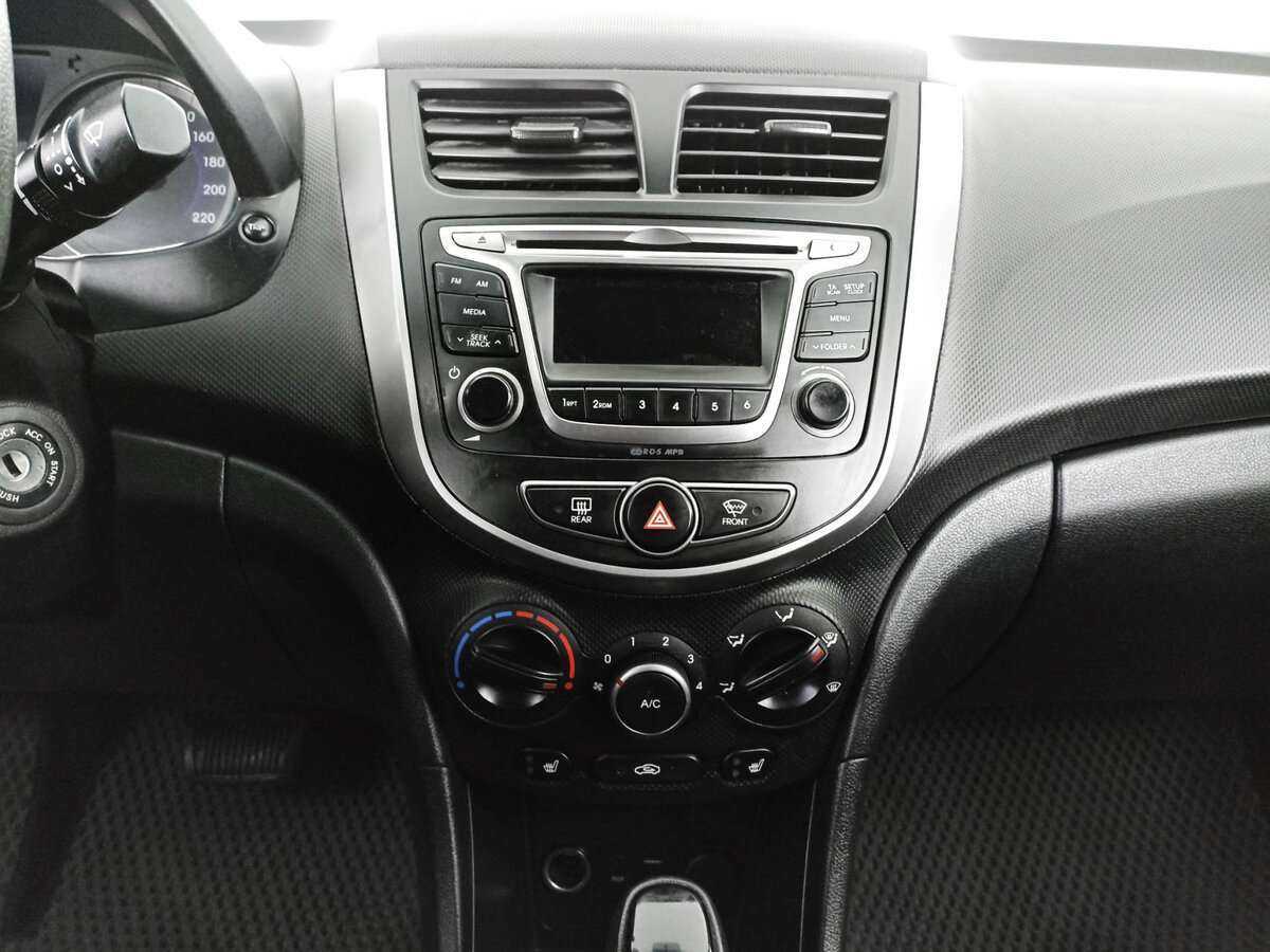 Hyundai Solaris 2015 года с пробегом. Фото: #12