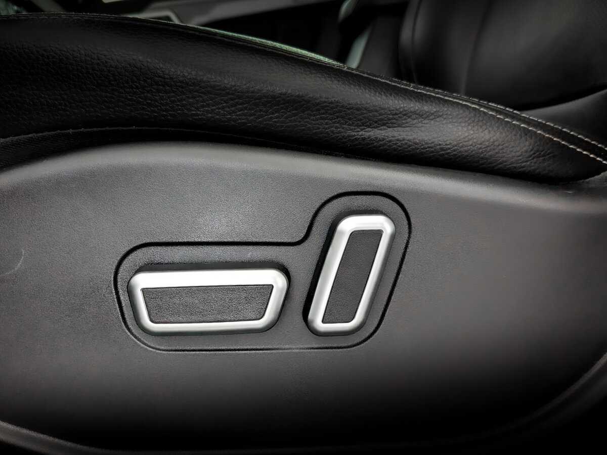 Geely Emgrand X7 2018 года с пробегом. Фото: #20