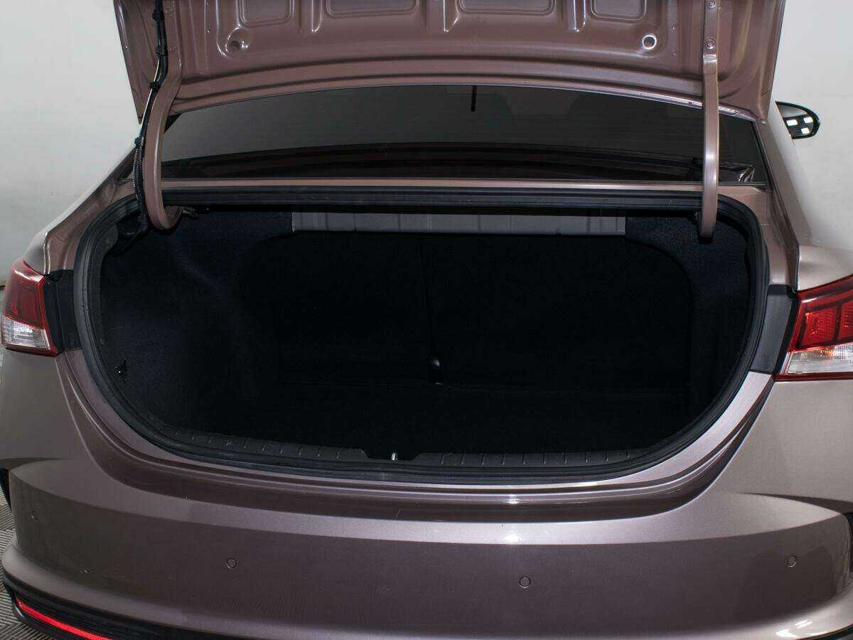 Hyundai Solaris 2021 года с пробегом. Фото: #8