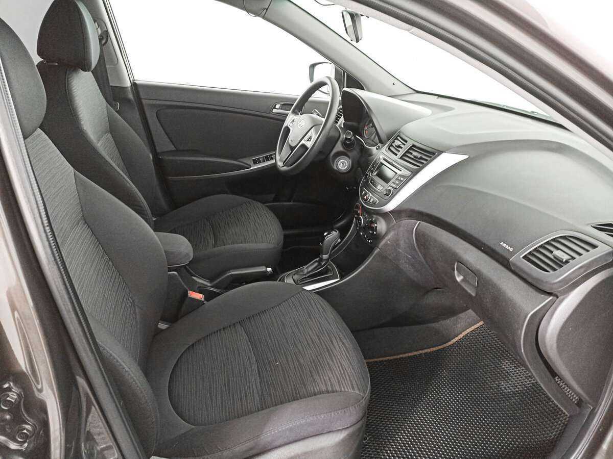 Hyundai Solaris 2015 года с пробегом. Фото: #10