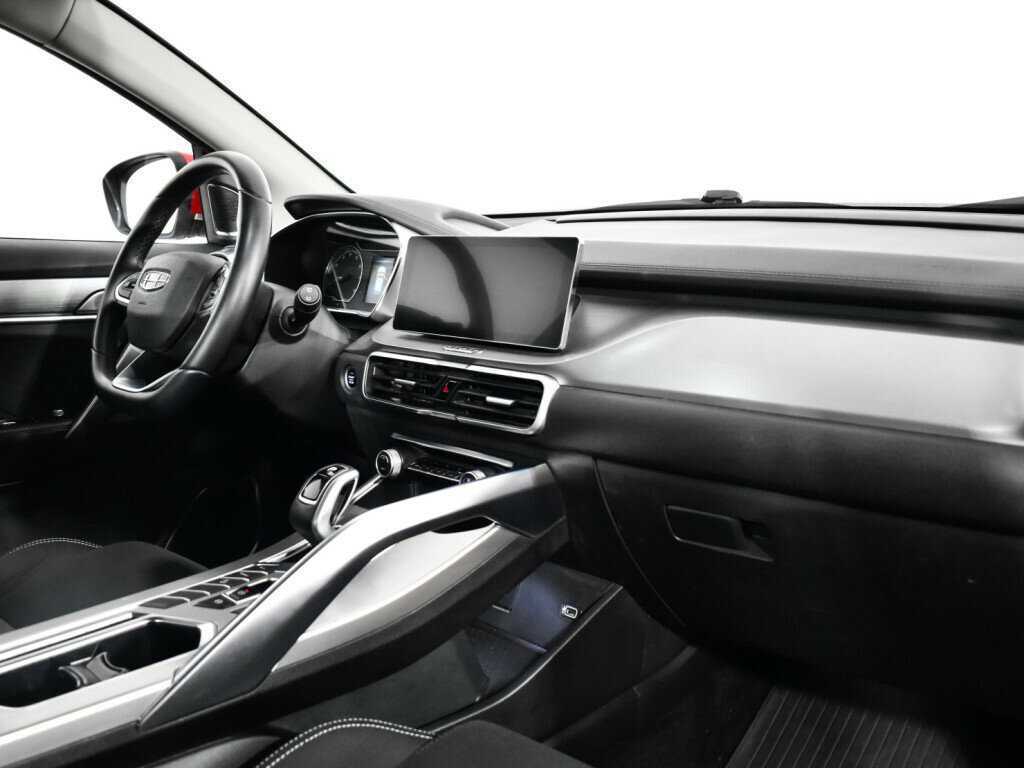 Geely Coolray 2020 года с пробегом. Фото: #8