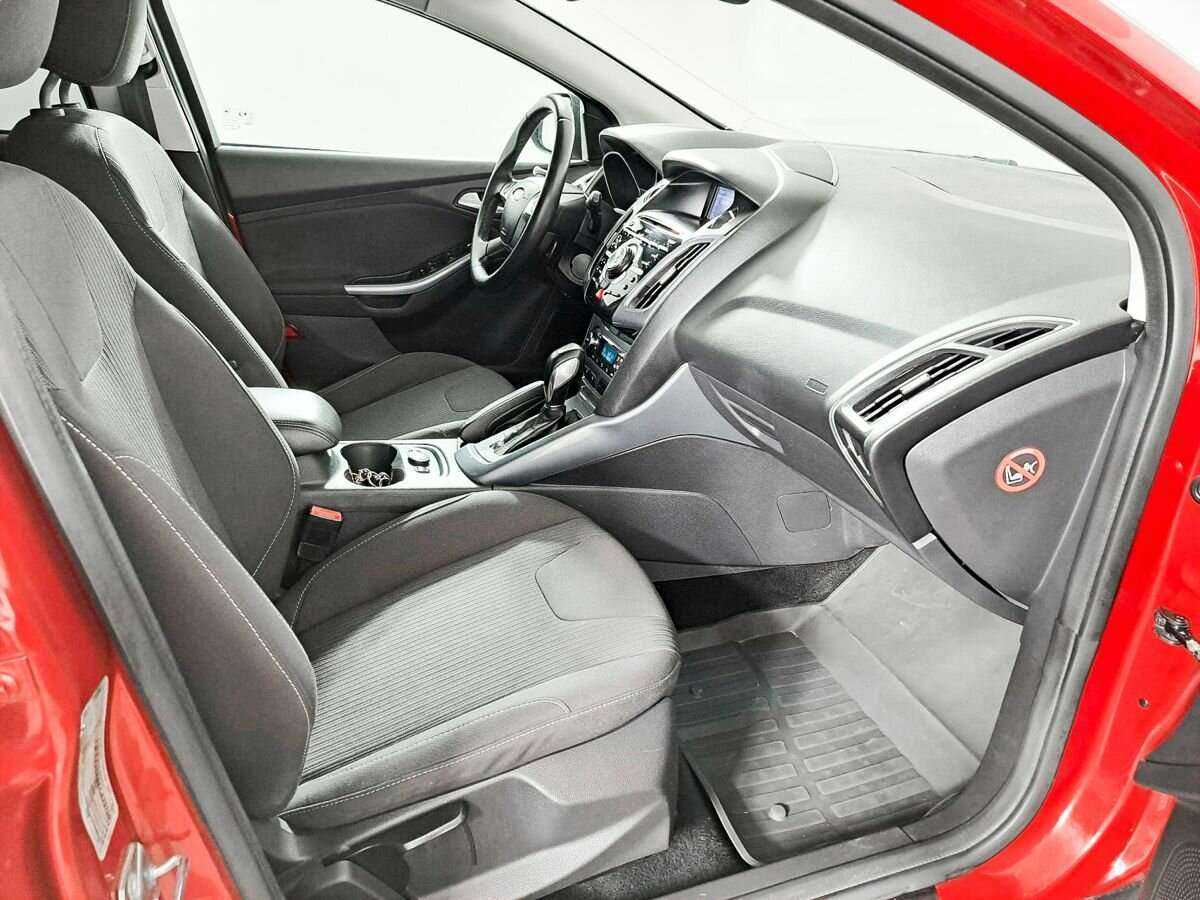 Ford Focus 2012 года с пробегом. Фото: #8
