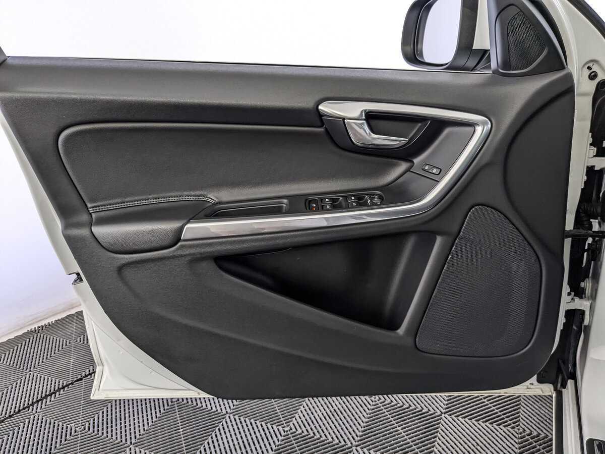 Volvo S60 2016 года с пробегом. Фото: #14