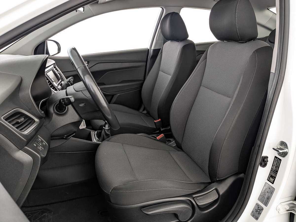 Hyundai Solaris 2017 года с пробегом. Фото: #17