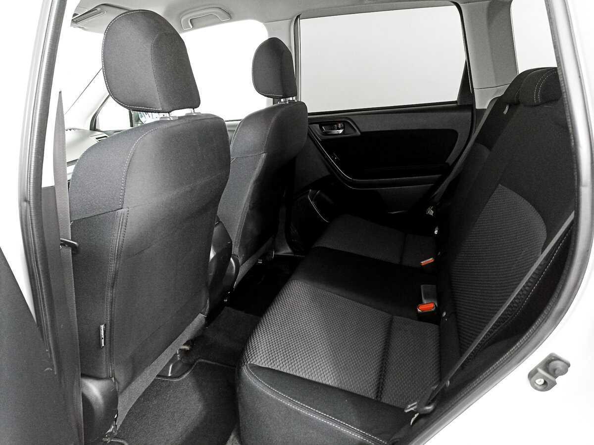 Subaru Forester 2013 года с пробегом. Фото: #9