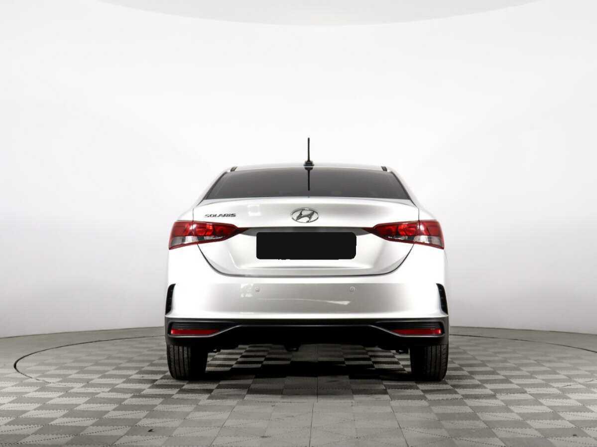 Hyundai Solaris 2021 года с пробегом. Фото: #4