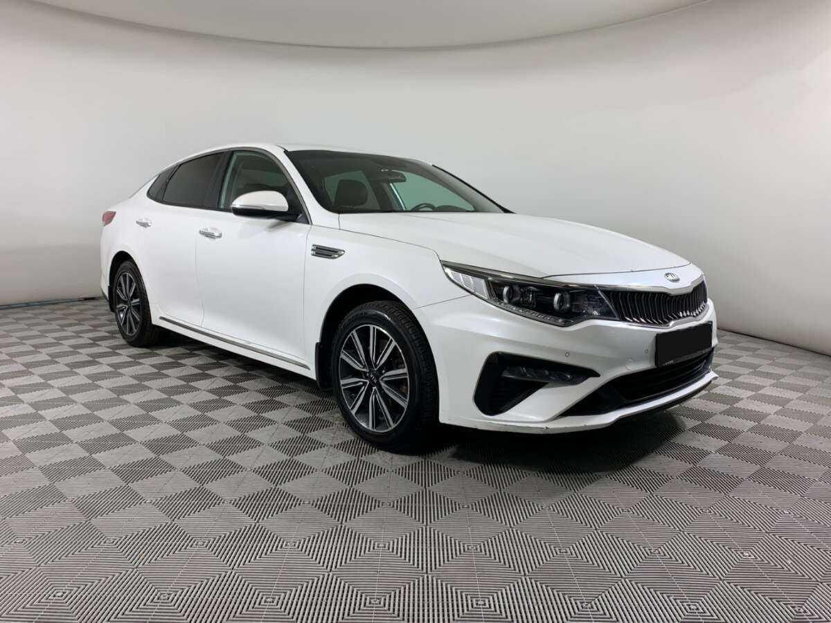 Kia Optima 2018 года с пробегом. Фото: #2