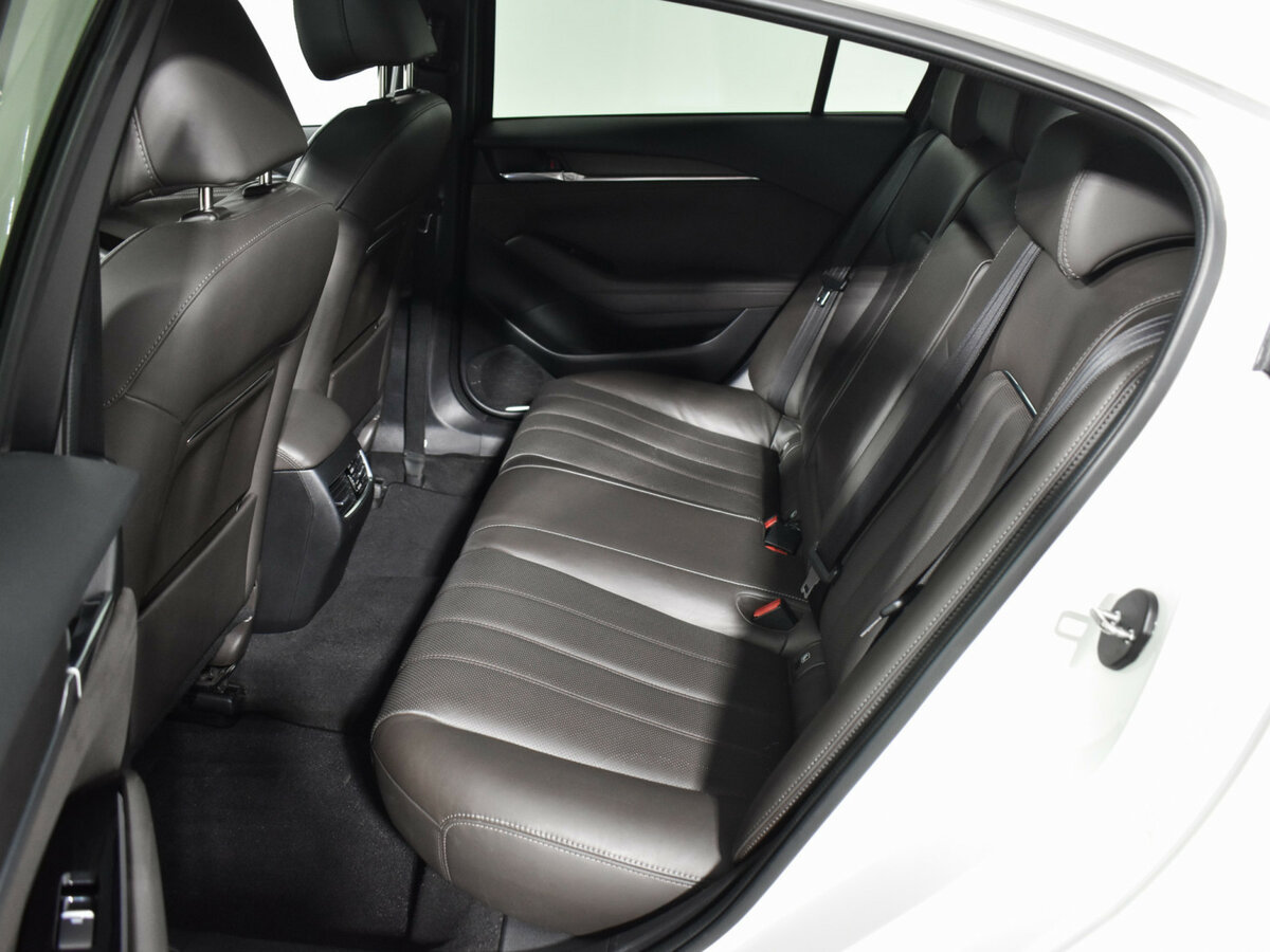 Mazda 6 2018 года с пробегом. Фото: #10