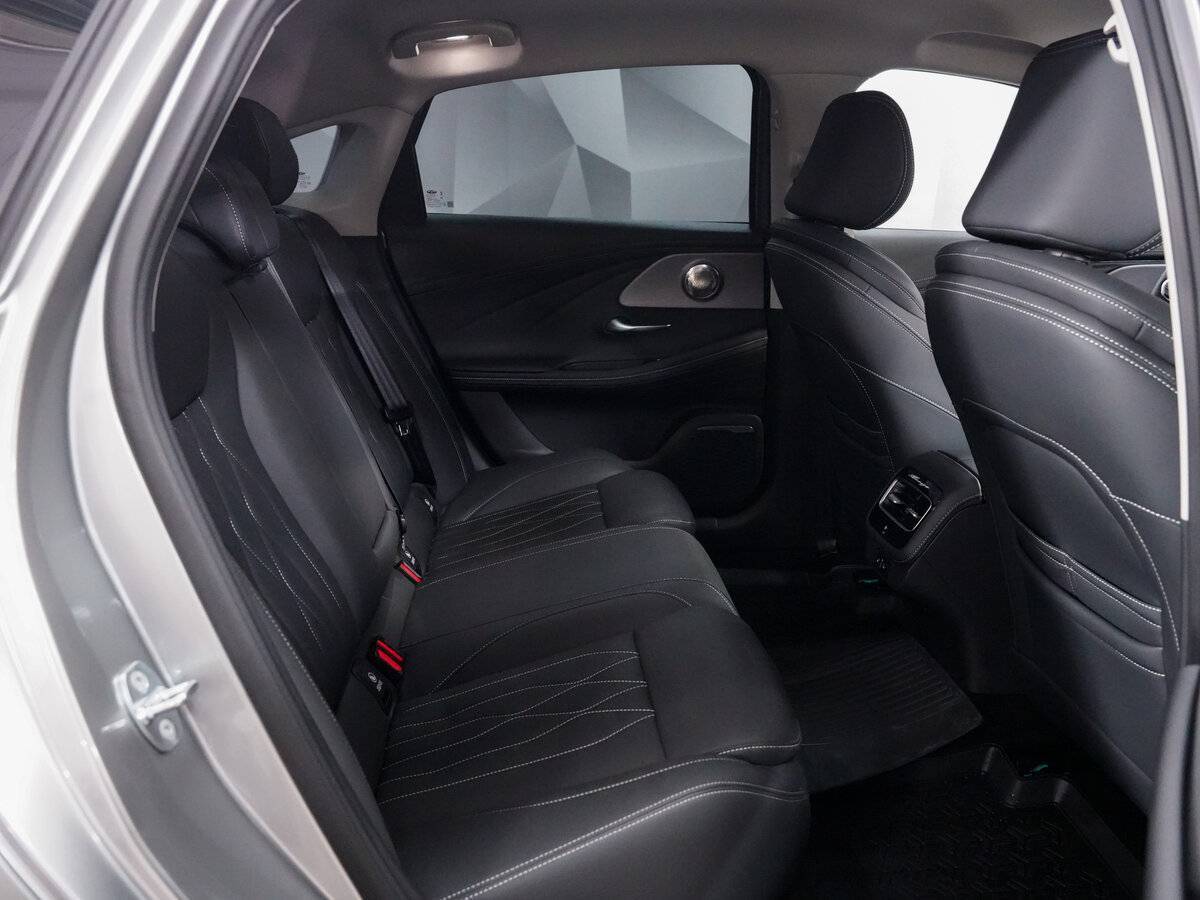 Chery Arrizo 8 2024 года с пробегом. Фото: #12