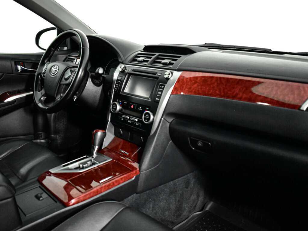 Toyota Camry 2014 года с пробегом. Фото: #8