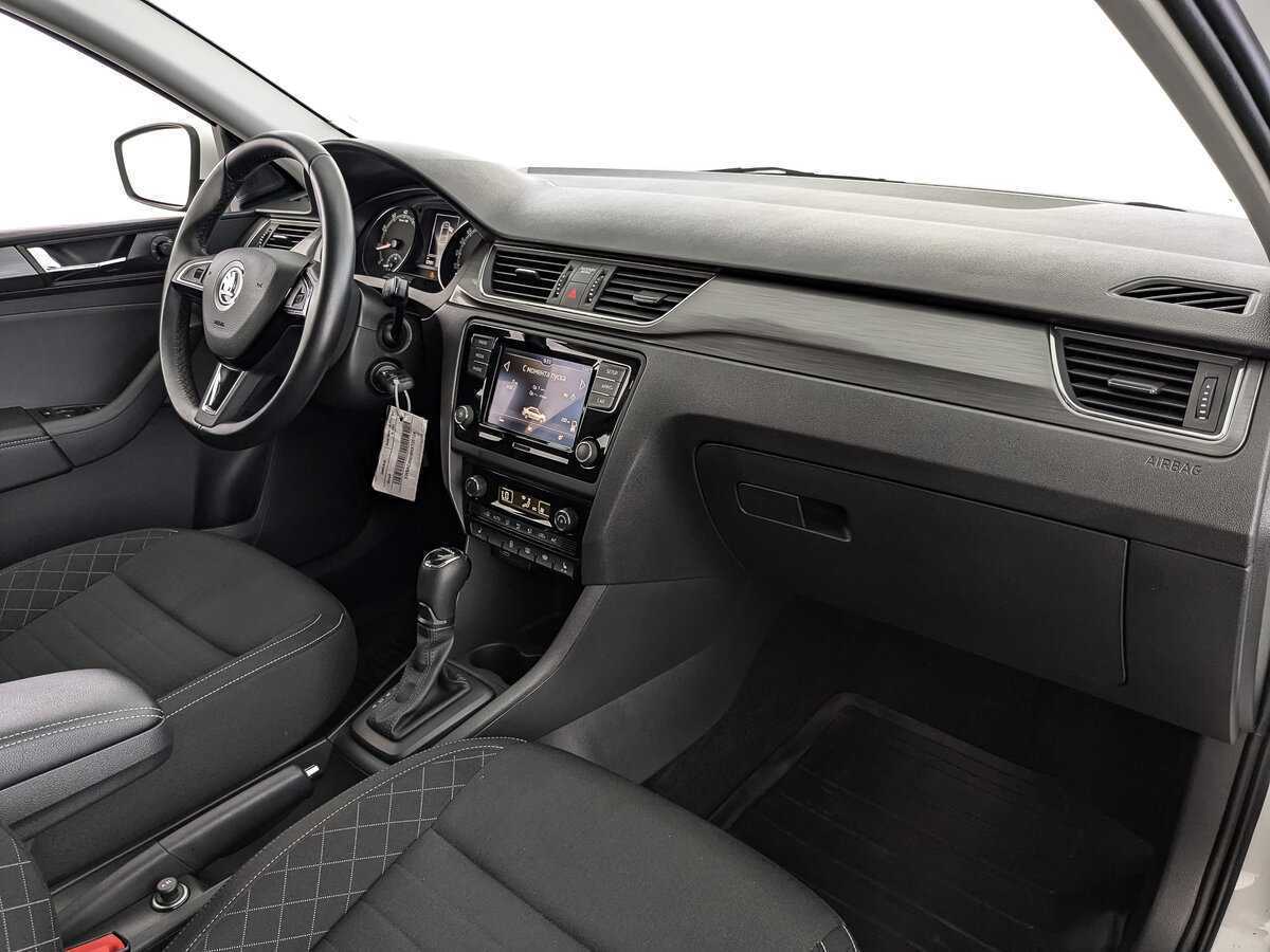 Skoda Rapid 2018 года с пробегом. Фото: #8