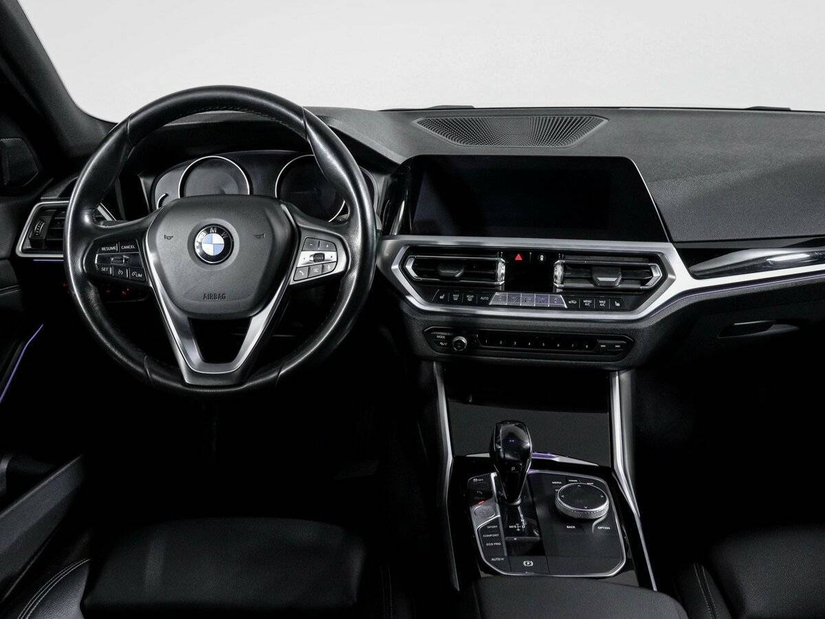 BMW 3 серии 2019 года с пробегом. Фото: #11
