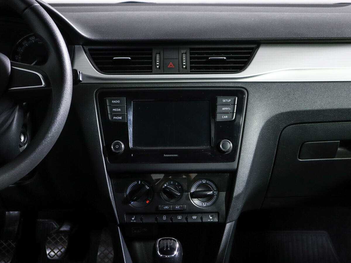 Skoda Rapid 2019 года с пробегом. Фото: #10