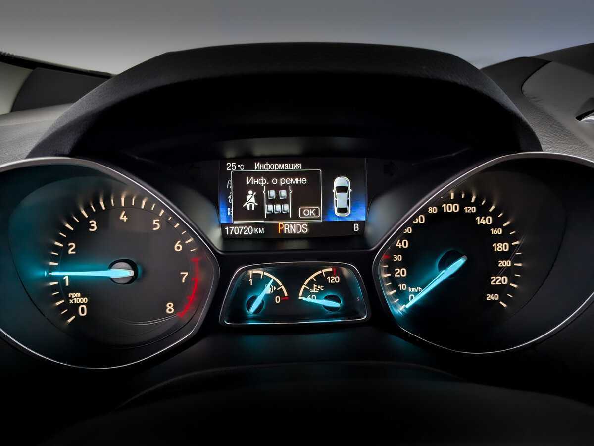 Ford Kuga 2017 года с пробегом. Фото: #10