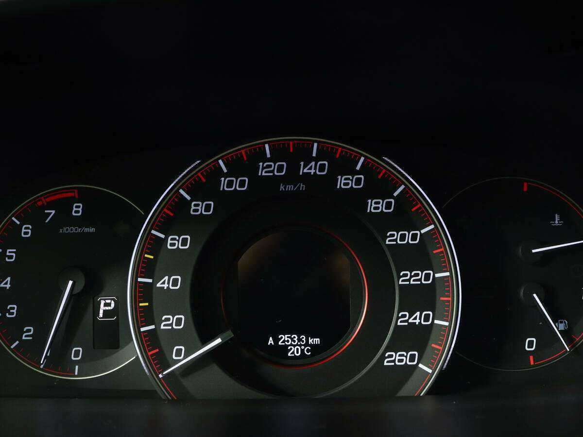 Honda Accord 2013 года с пробегом. Фото: #7