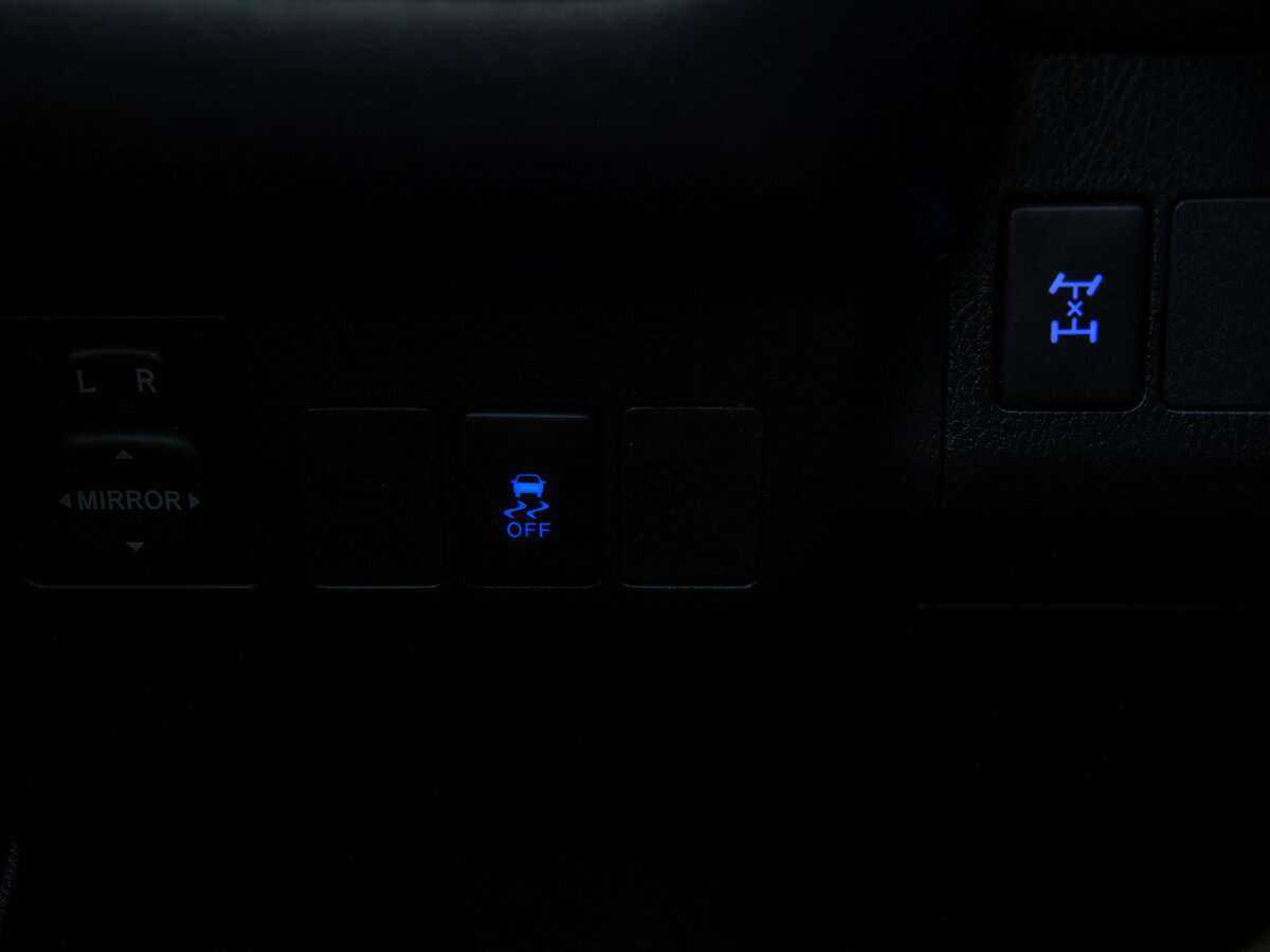 Toyota RAV4 2013 года с пробегом. Фото: #18