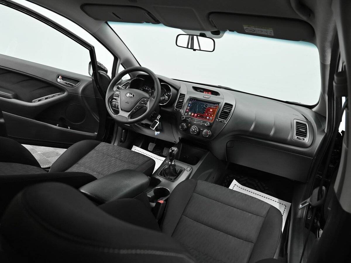 Kia Cerato 2015 года с пробегом. Фото: #13