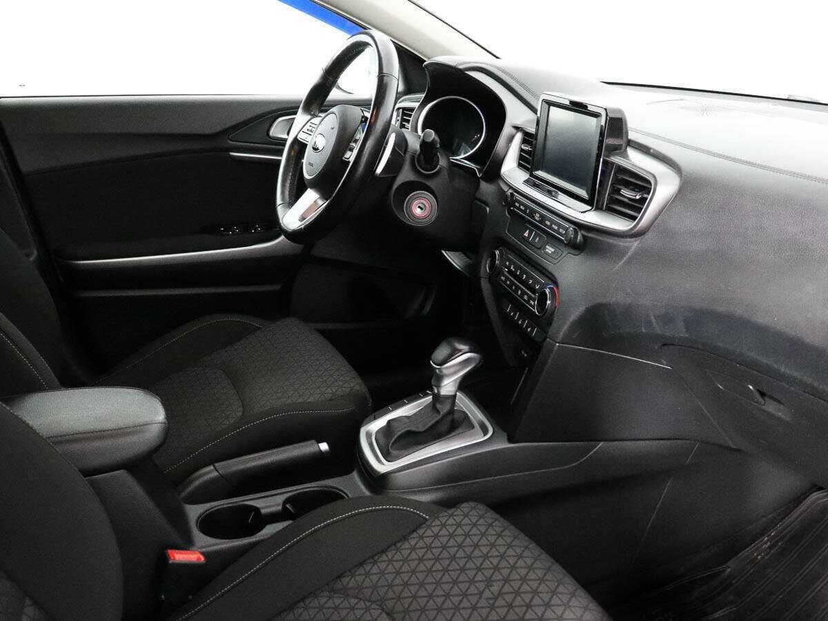 Kia Ceed 2019 года с пробегом. Фото: #8