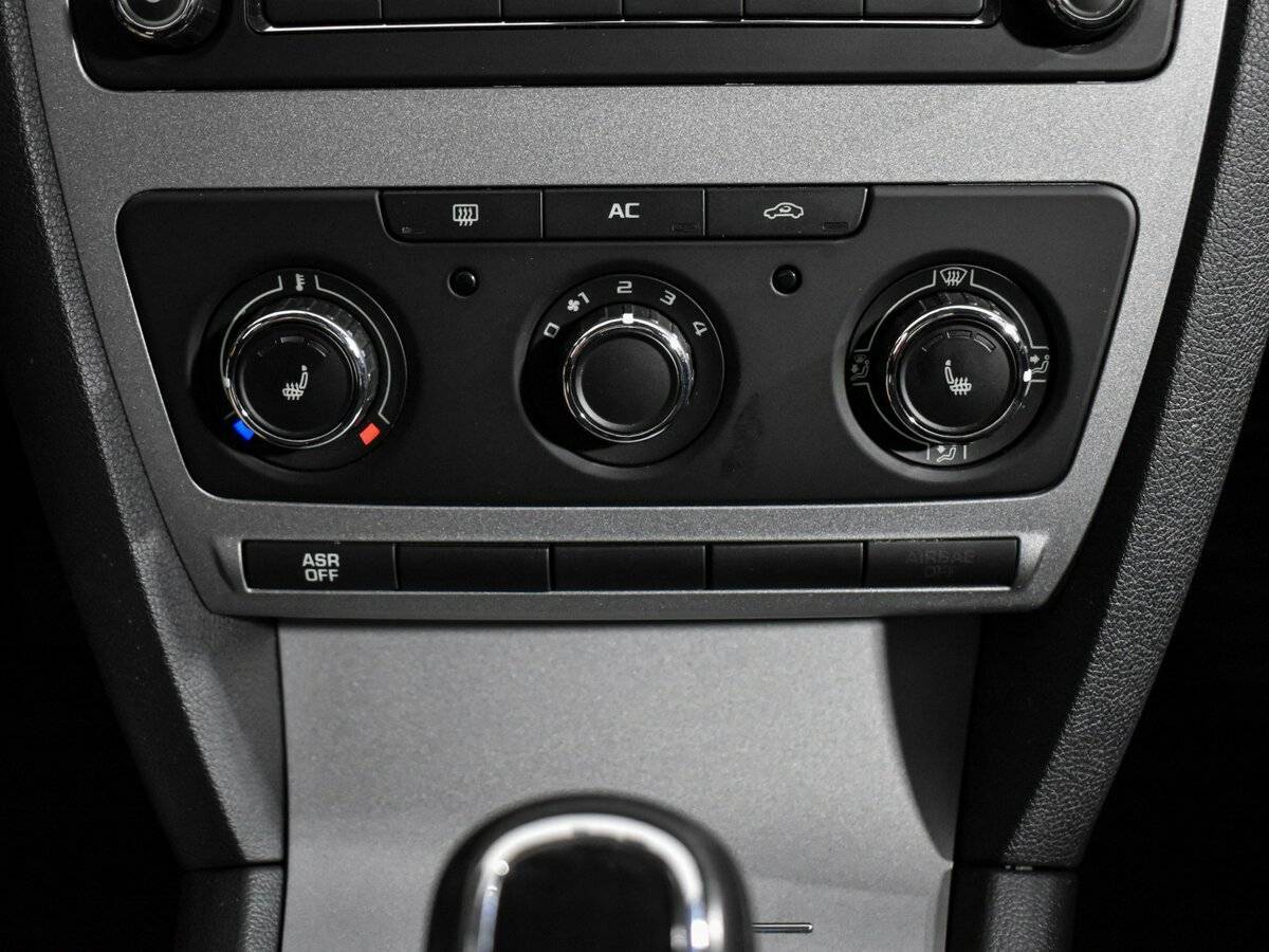 Skoda Octavia 2013 года с пробегом. Фото: #14