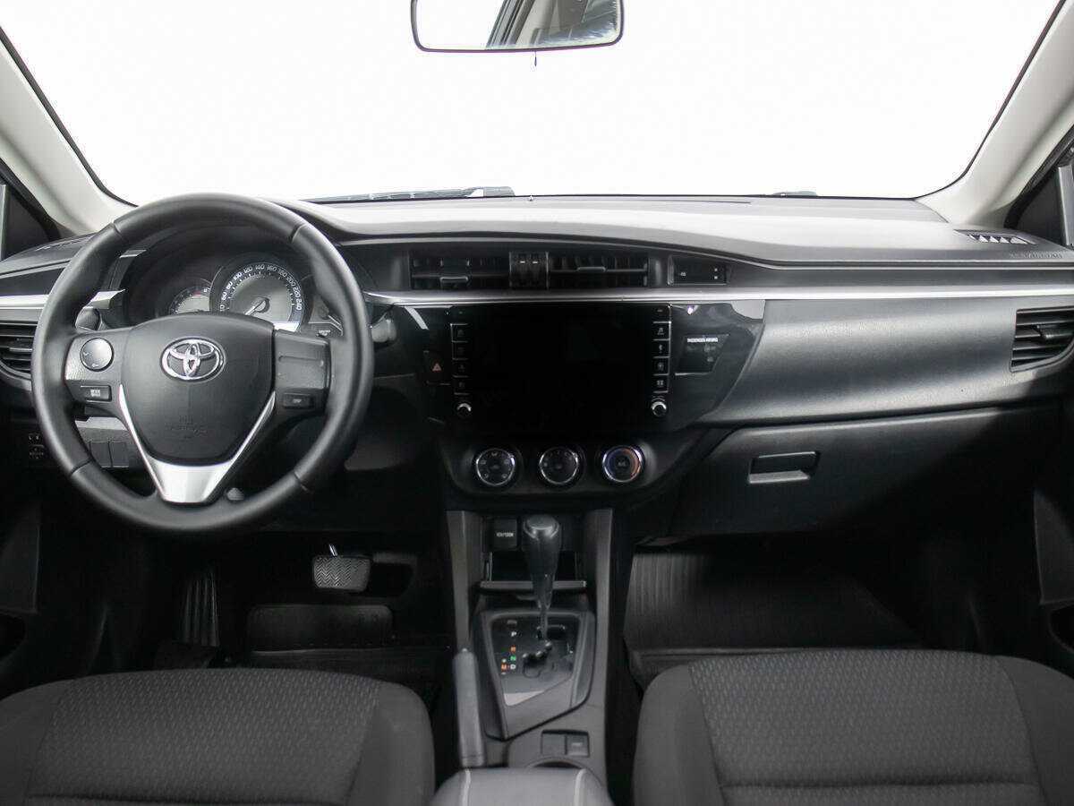 Toyota Corolla 2014 года с пробегом. Фото: #12