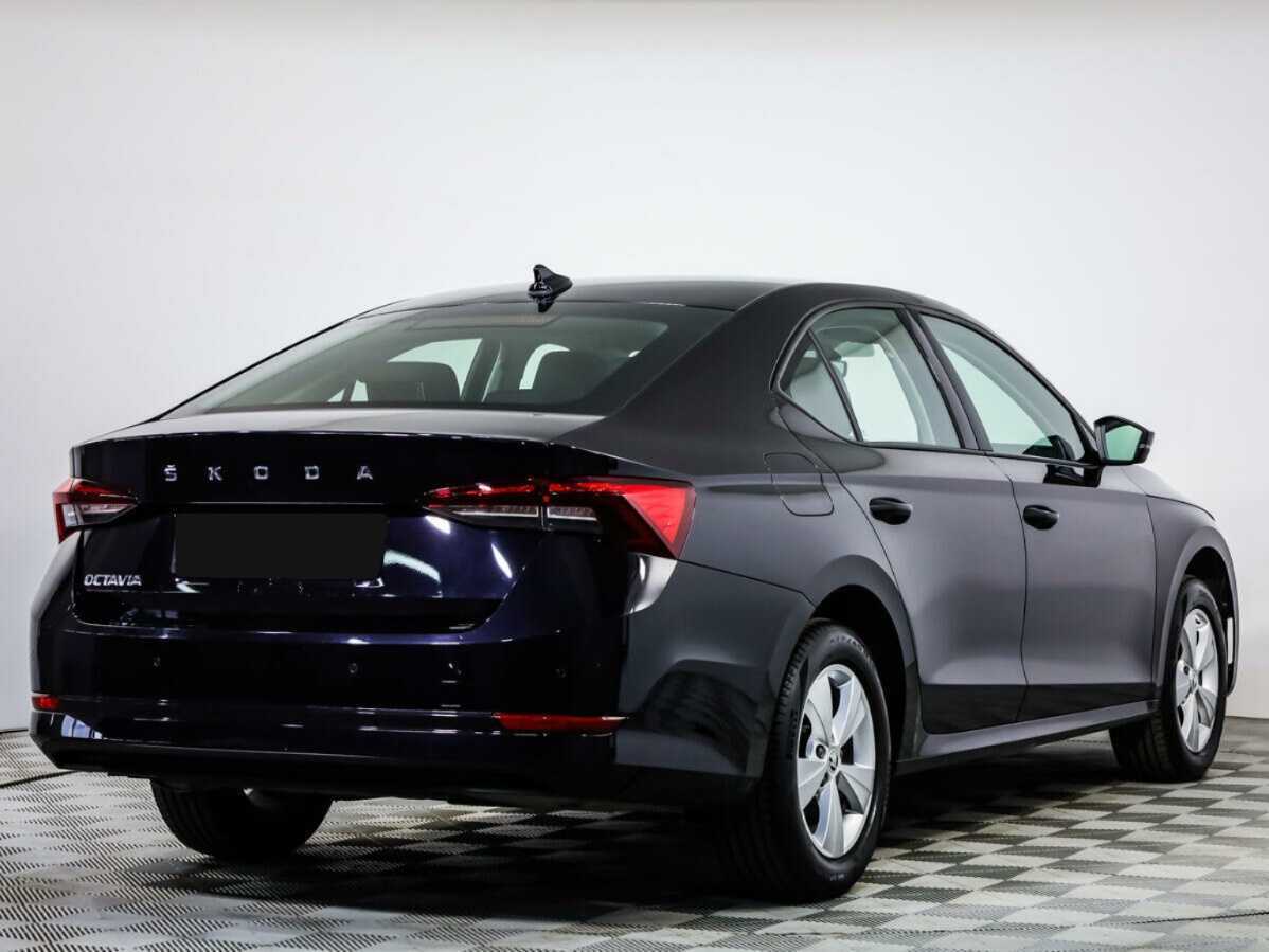 Skoda Octavia 2021 года с пробегом. Фото: #3
